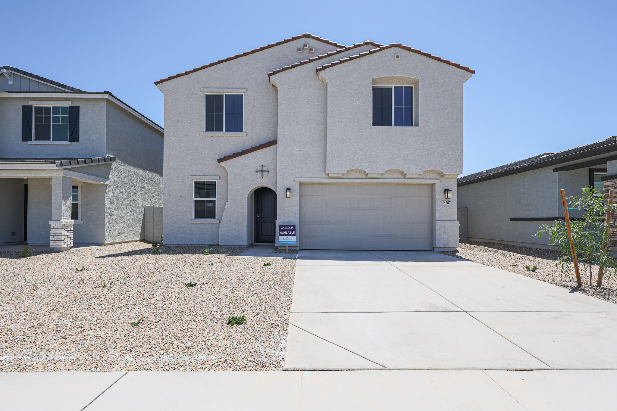 0112 18207 W DALEY LN