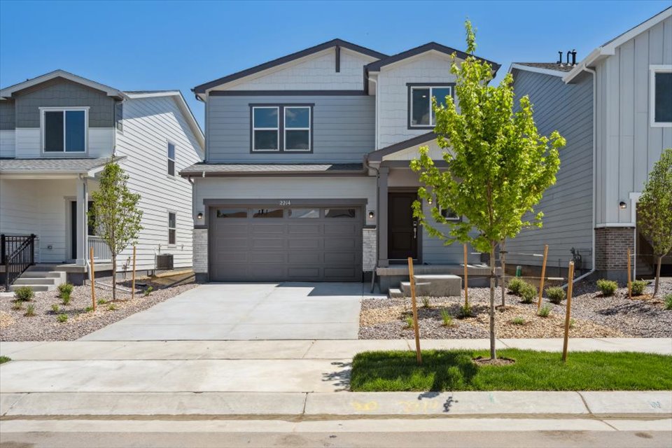 0904 2214 Flower Blossom Avenue