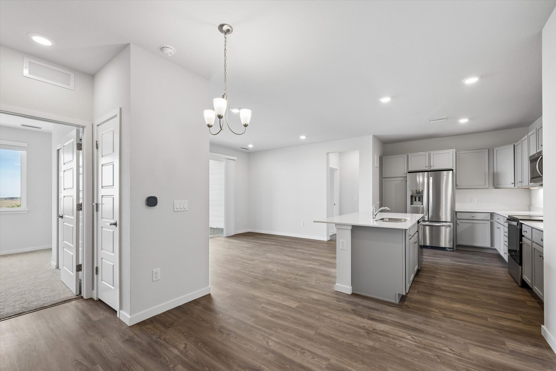 2303 485 Interlocken Blvd., #303