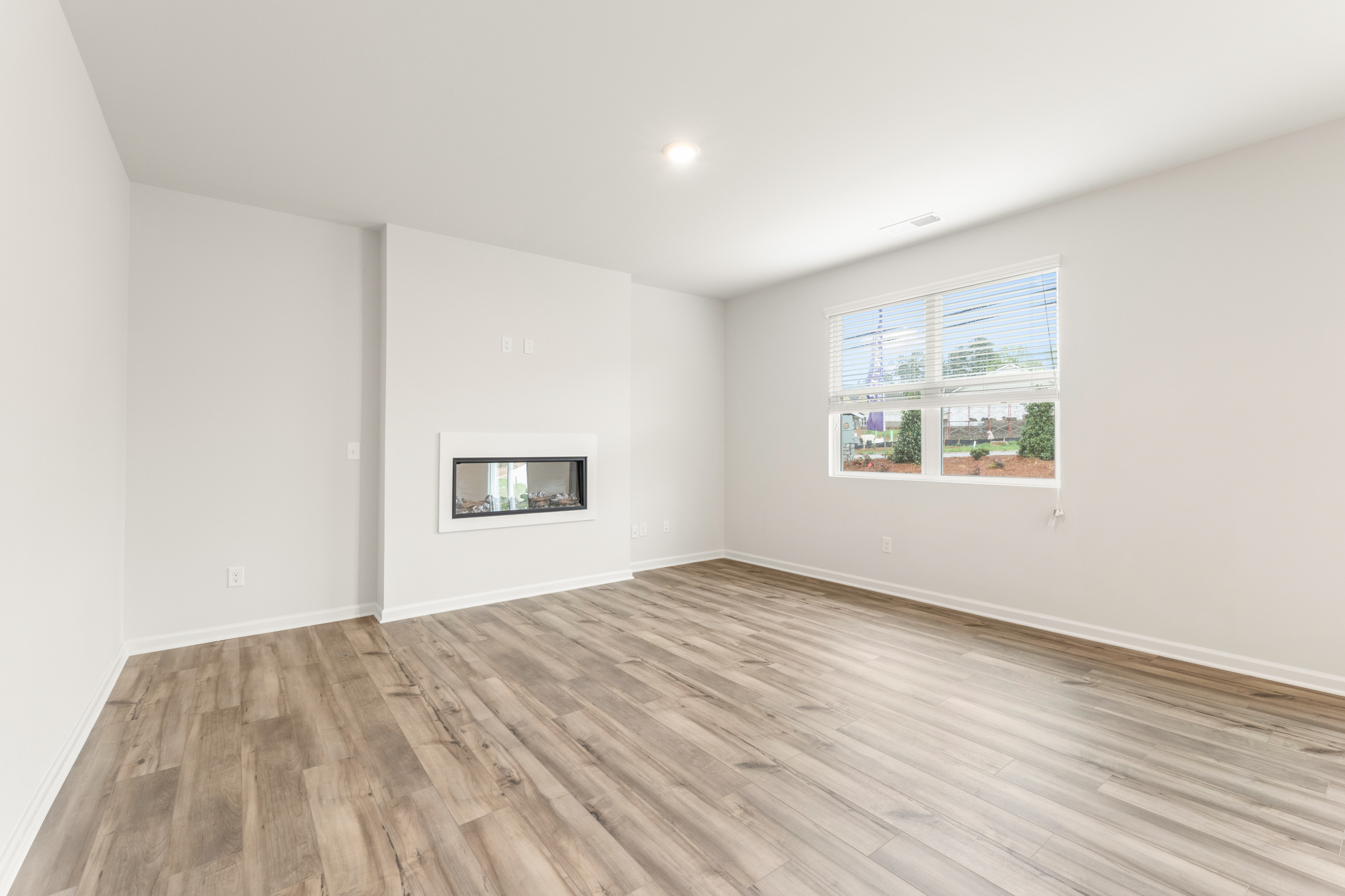 0147 7225 Lacey Dr