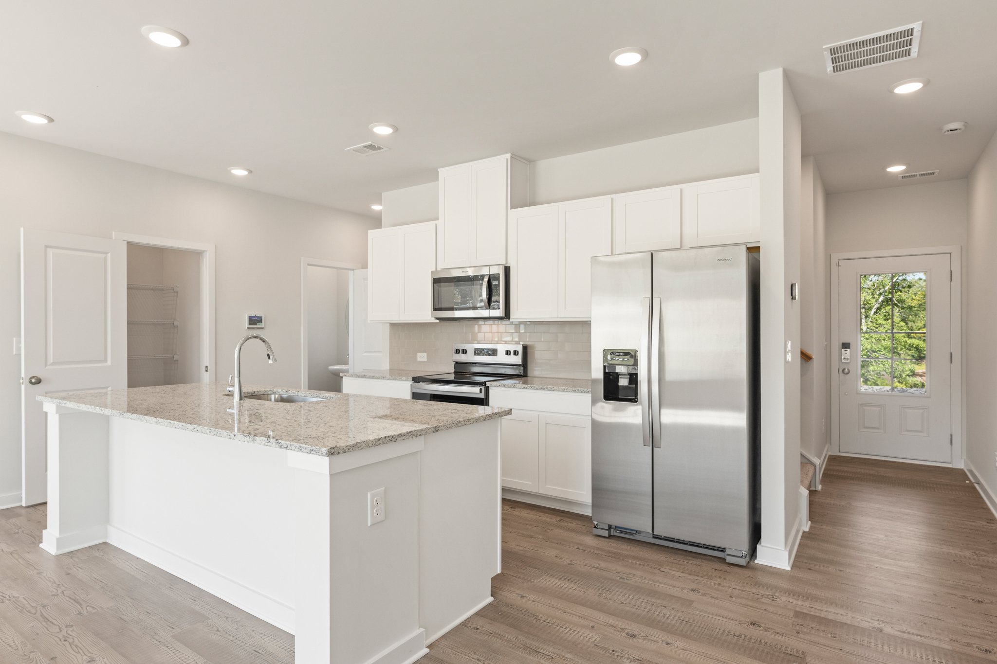 0115 7264 Mulberry Trace Lane