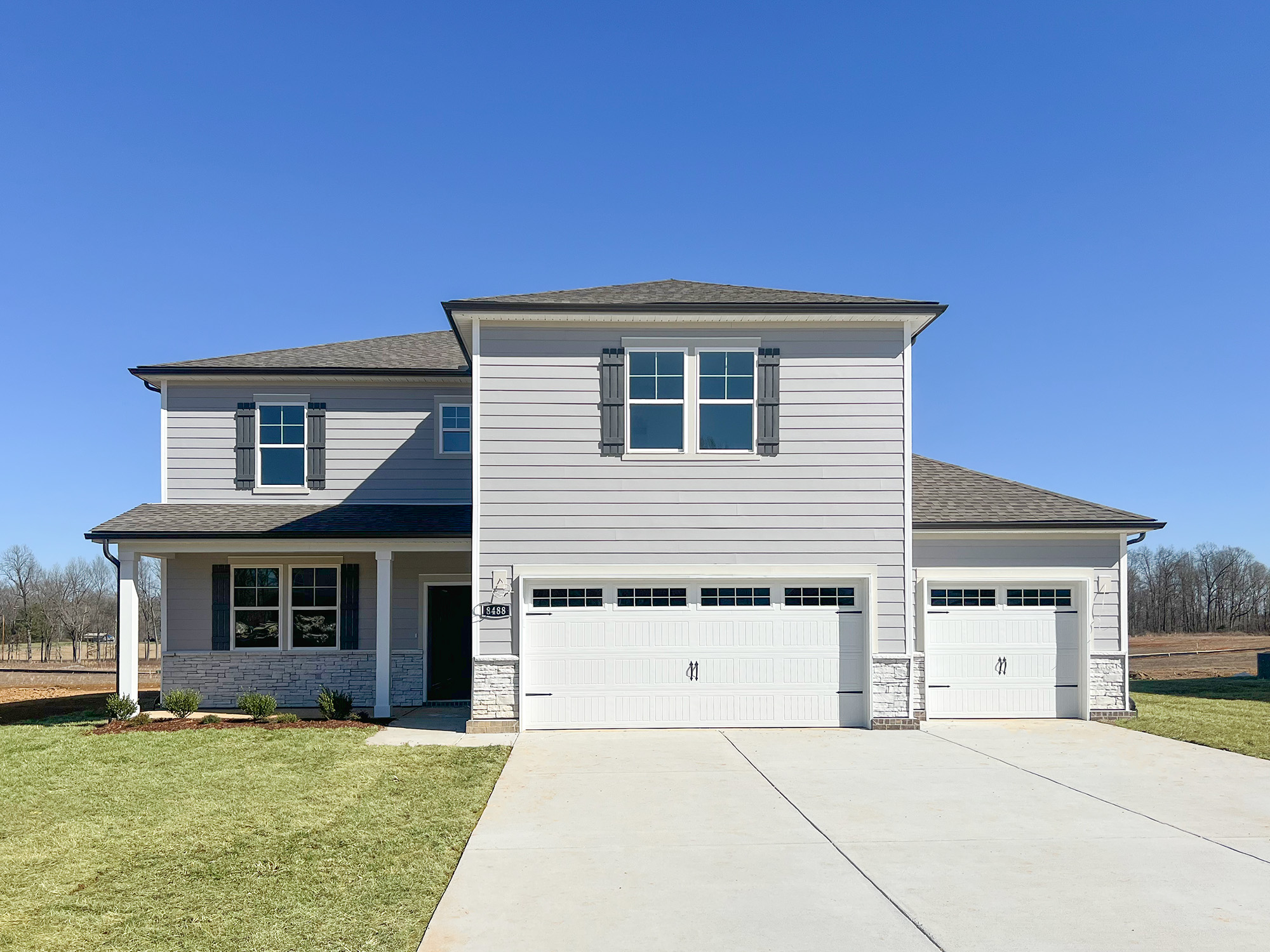 0161 2489 Beverly Gail Rd.