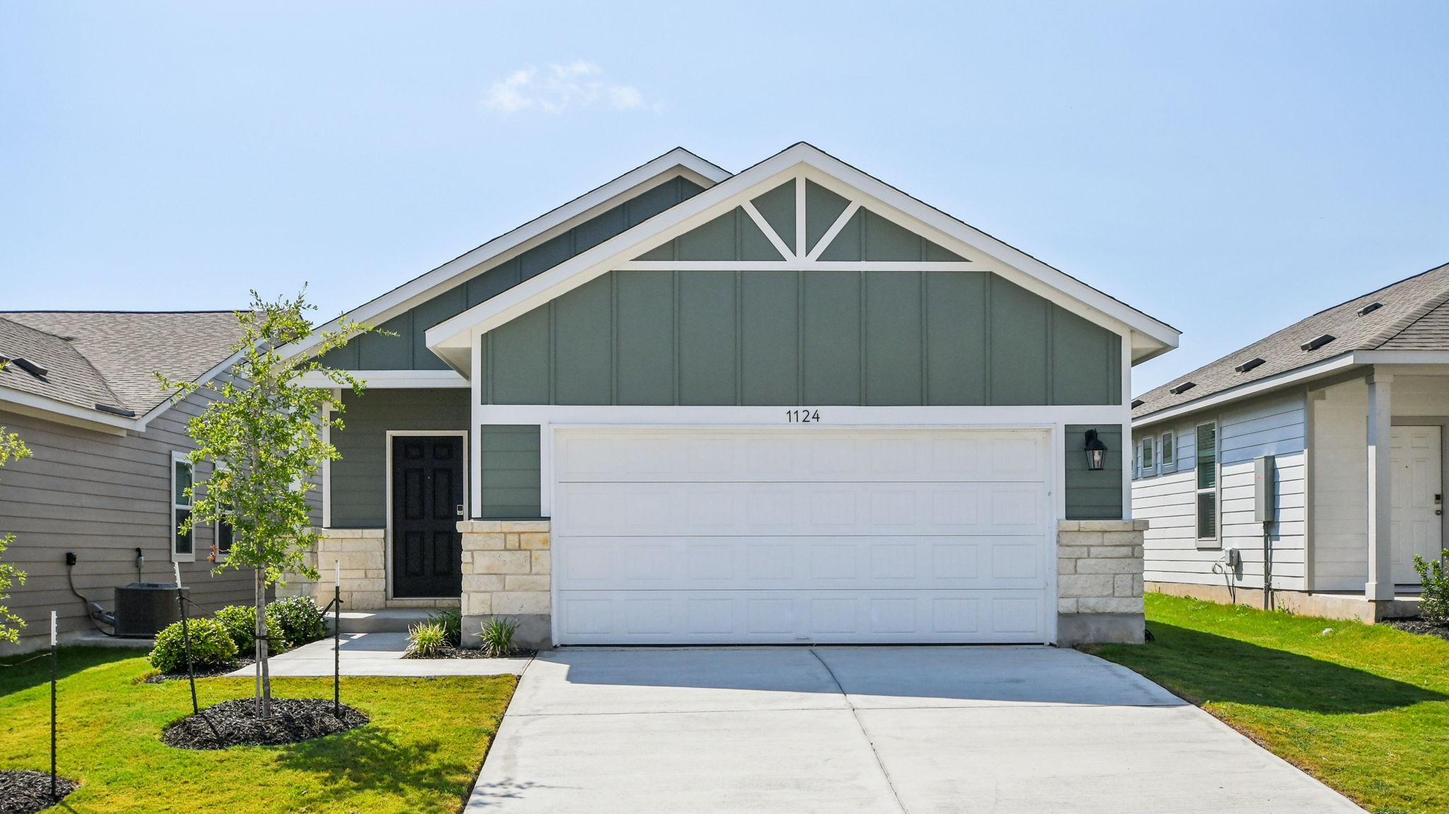 0051 1124 Wild Leaf Way