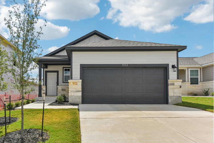 0049 1132 Wild Leaf Way