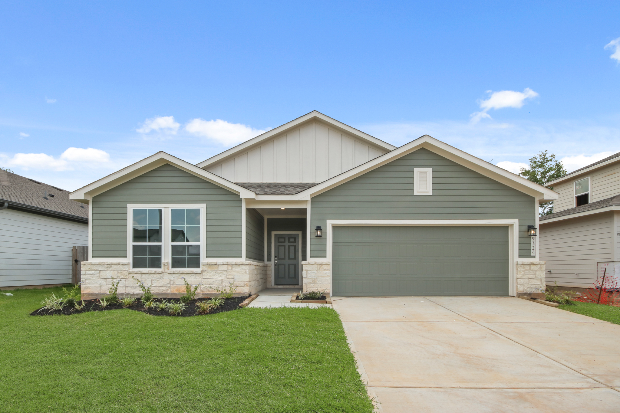 050117 9324 Shady Creek Drive