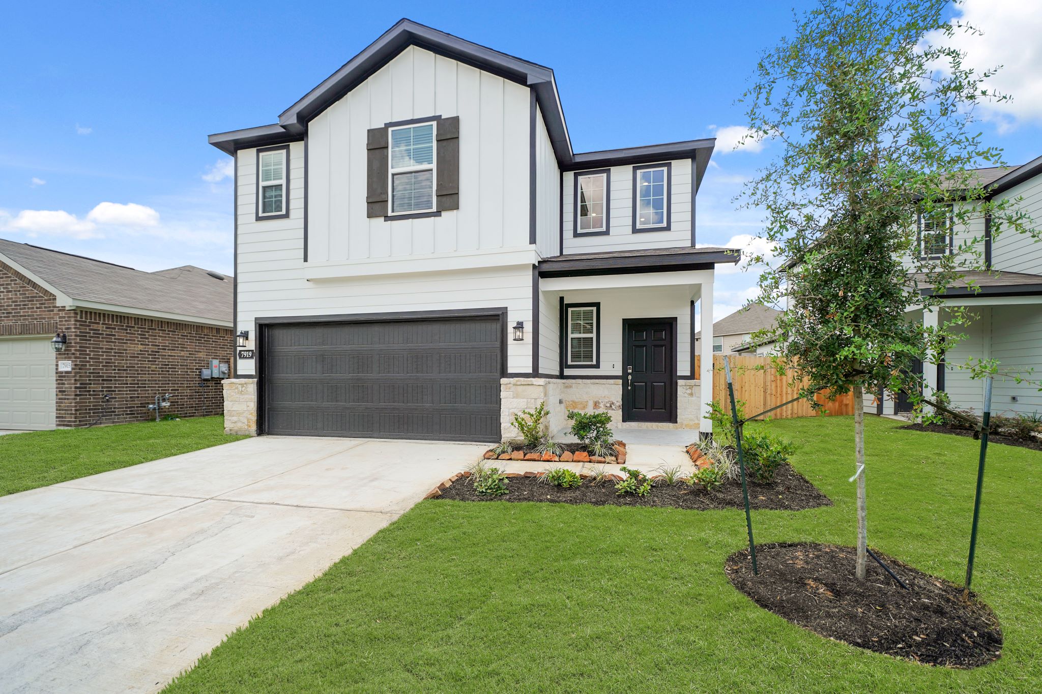 020315 7919 Grand Louis Way