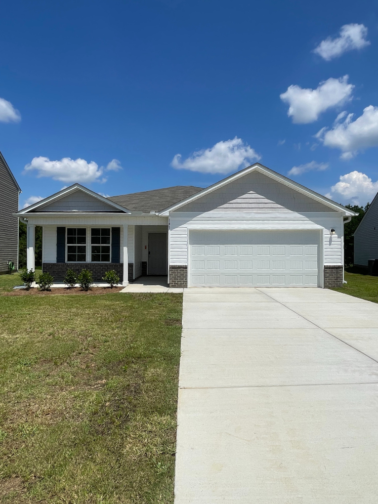 0208 141 Orchid Ln