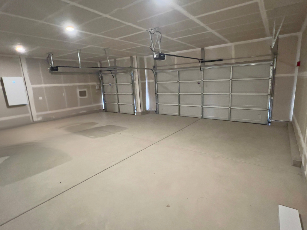 A large empty room.